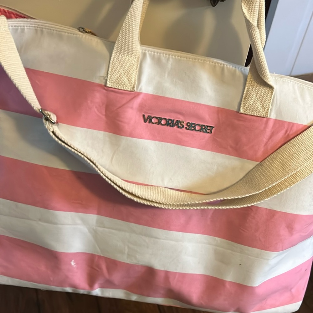 Victoria’s Secret tote bag